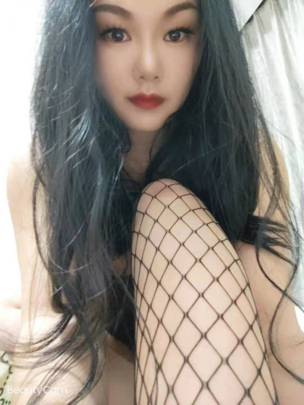 贤淑丰满良家少妇